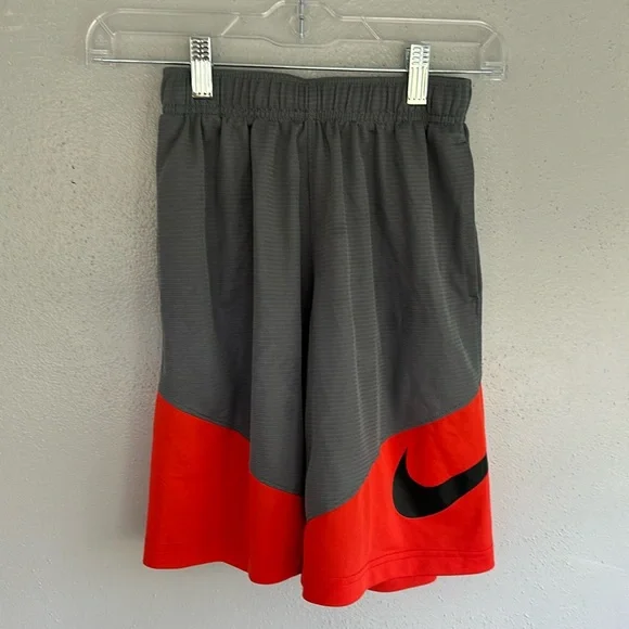 Youth, small Nike dri fit athletic shorts - Picture 1 of 4